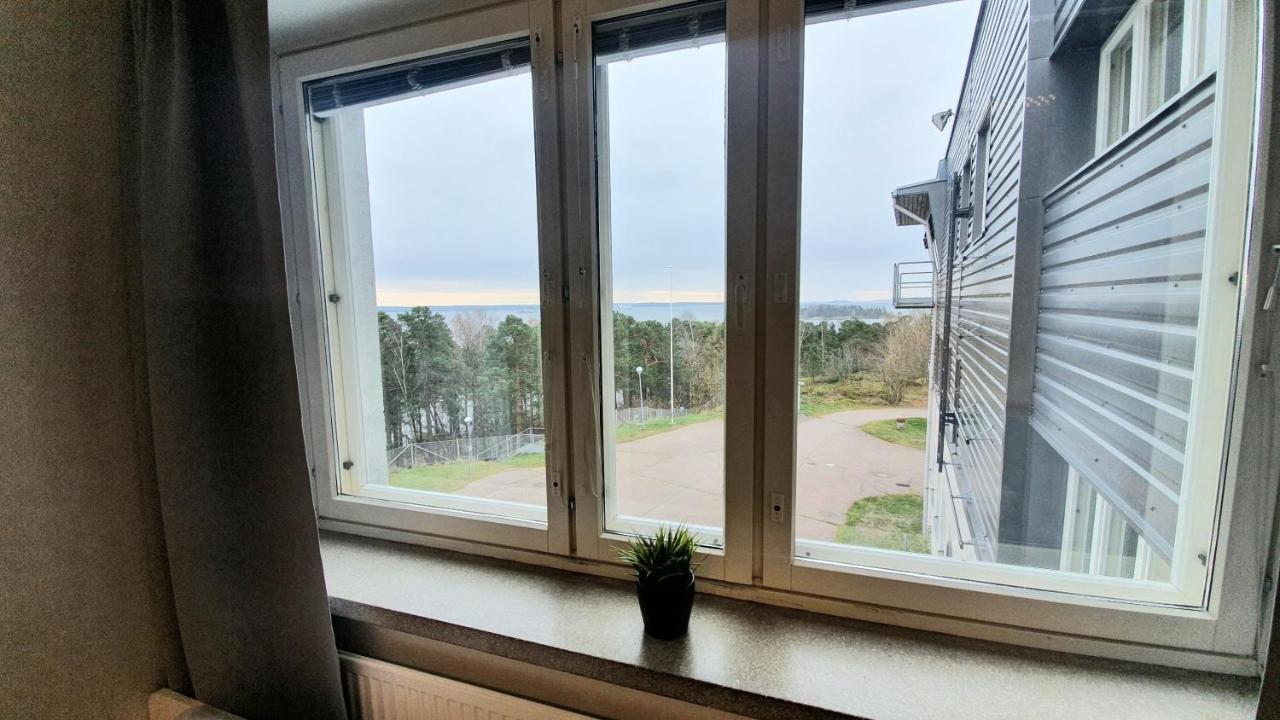 Gasthaus Vanha-Merivartioasema Kotka Eksteriør bilde