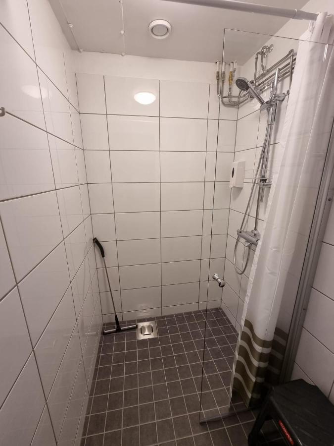 Gasthaus Vanha-Merivartioasema Kotka Eksteriør bilde