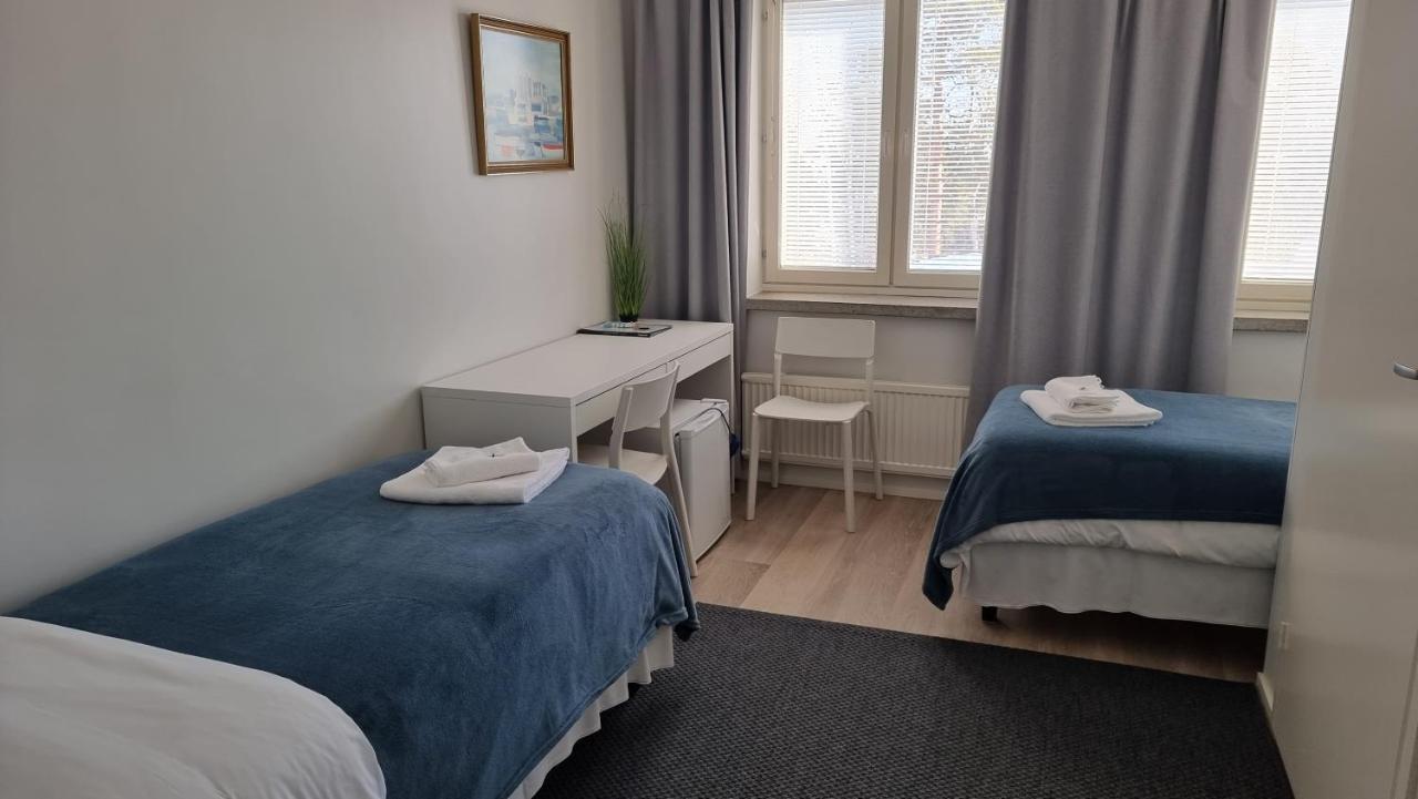 Gasthaus Vanha-Merivartioasema Kotka Eksteriør bilde