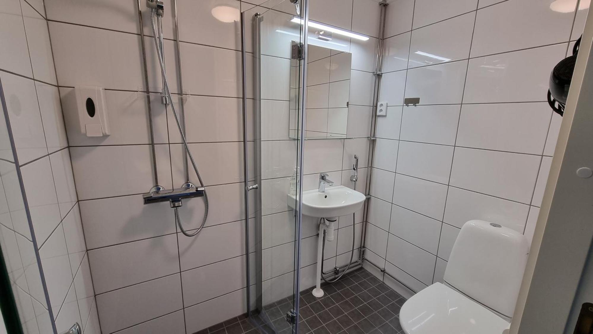 Gasthaus Vanha-Merivartioasema Kotka Eksteriør bilde
